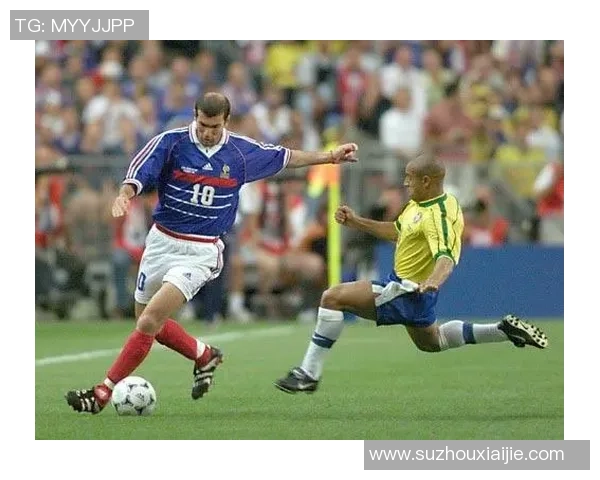 球星眼中的天下足球：他们如何评价世界足坛的精彩瞬间与赛事